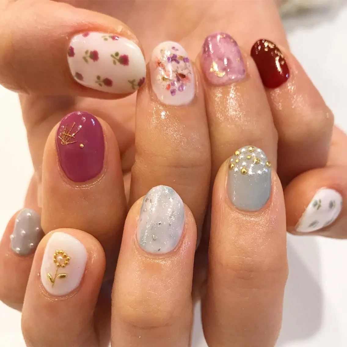 ネイル ワンカラーネイル 板垣 綾乃のネイルデザイン