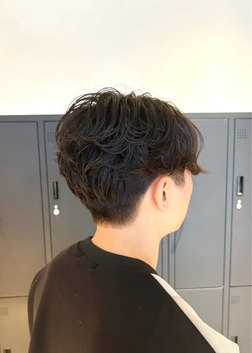 メンズ フェザーパーマ メンズパーマ カット ヘアカラー パーマ 🌊メンズ特化🌊パ ーマ/ブリーチ/るきのヘアスタイル
