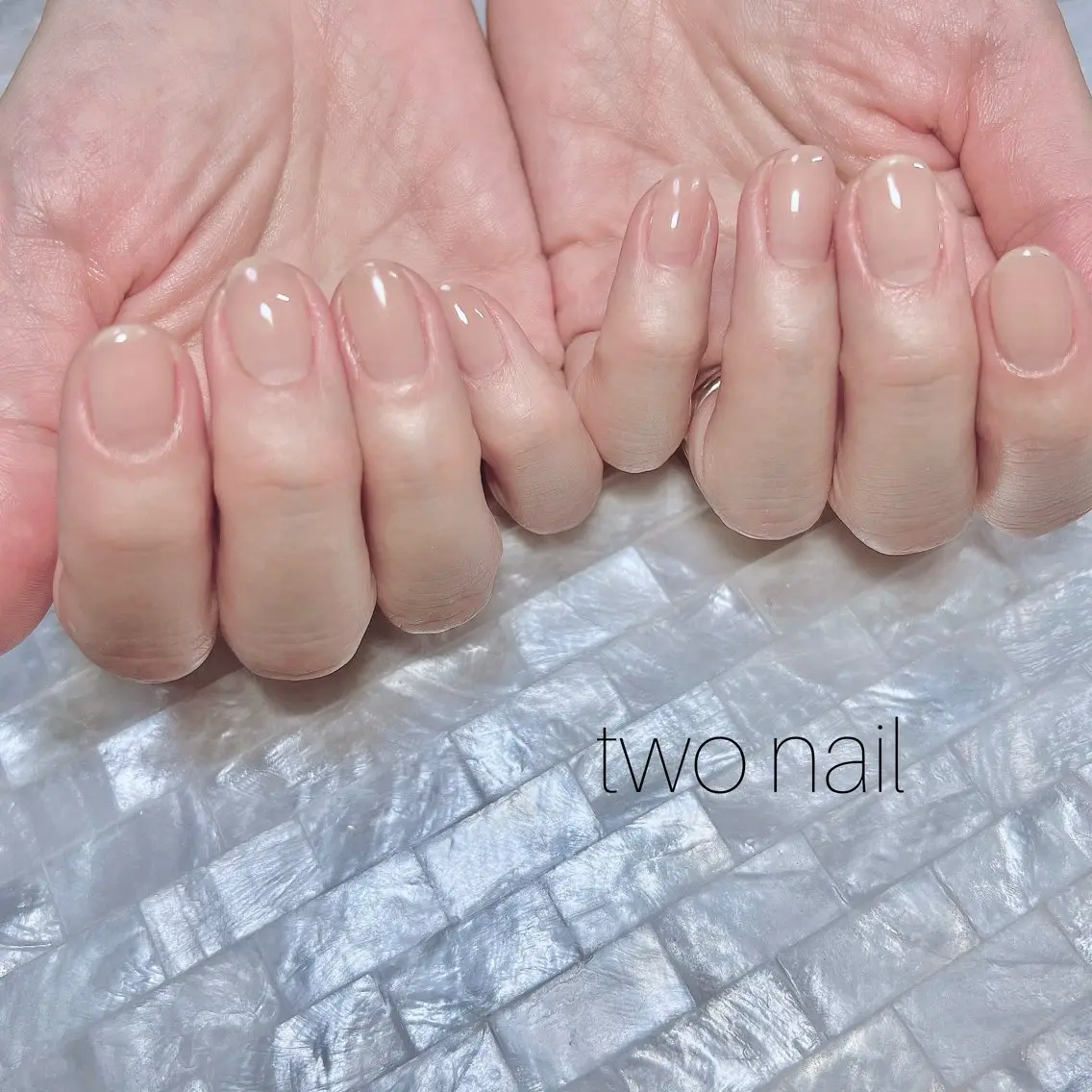 ネイル ネイルチップ ホワイト ハンドネイル two nailのネイルデザイン