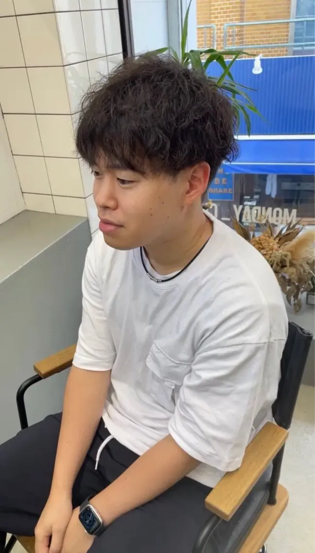 ミディアム パーマ メンズ メンズ専門サロン wokeのヘアスタイル