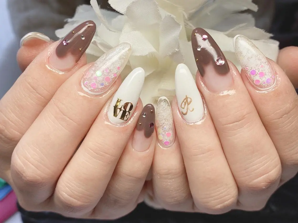 ネイル バレンタイン ハンドネイル Nail Salon ertiのネイルデザイン