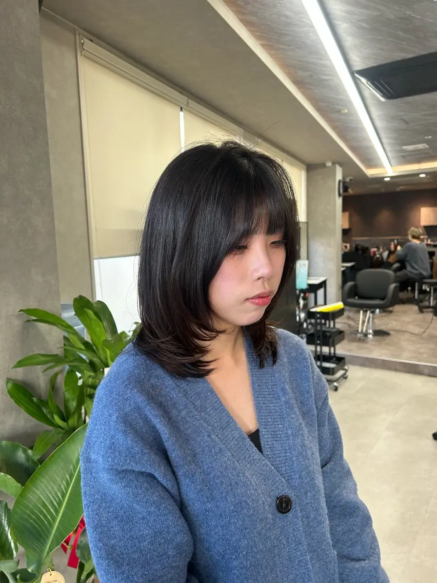 ミディアム カラー ミディアムレイヤー レイヤーカット カット ヘアカラー トリートメント 筑紫野美容師 すずのヘアスタイル