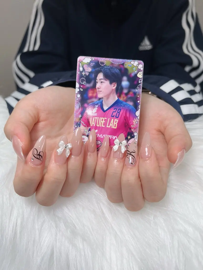 ネイル ガーリー ハート 韓国ネイル ニュアンスネイル リボン Sora nail 長さ出し専門店のネイルデザイン