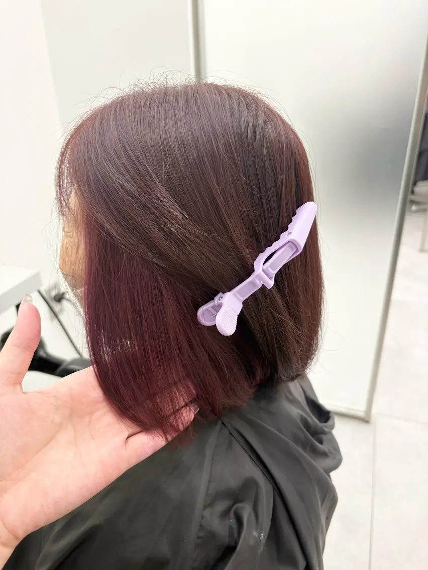 ミディアム カラー ブリーチ ダブルカラー イヤリングカラー ブリーチなしカラー ピンクカラー ヘアカラー トリートメント 天野 利咲のヘアスタイル