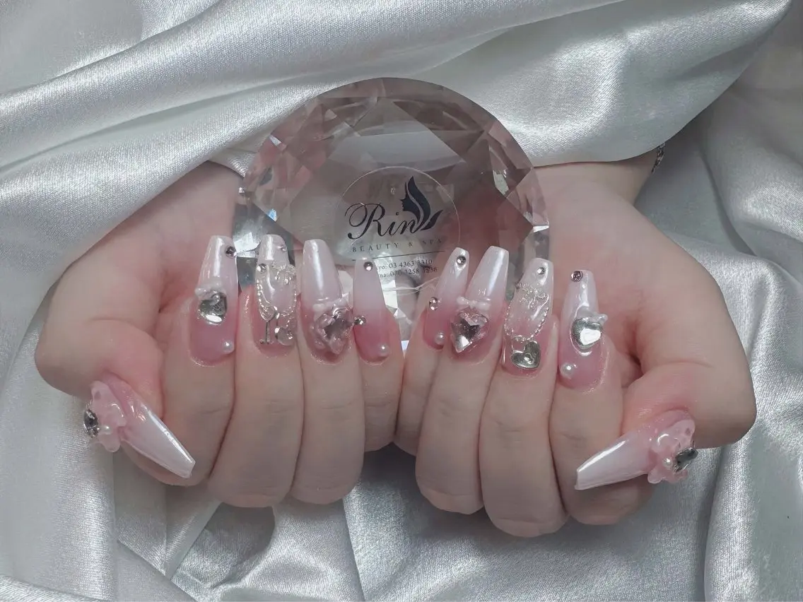 ネイル オーロラネイル ブルー フットネイル ジェルネイル 氷ネイル・うるうるネイル ハンドネイル Rin Nail 新大久保店のネイルデザイン