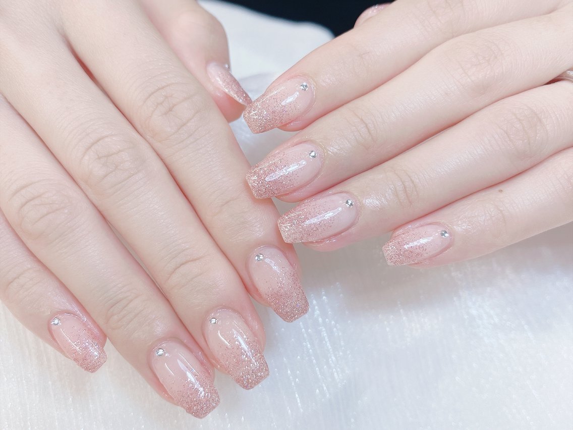 ネイル チークネイル 成人式 フレンチネイル グラデーション 氷ネイル・うるうるネイル ハンドネイル DUO   MI nail salonのネイルデザイン