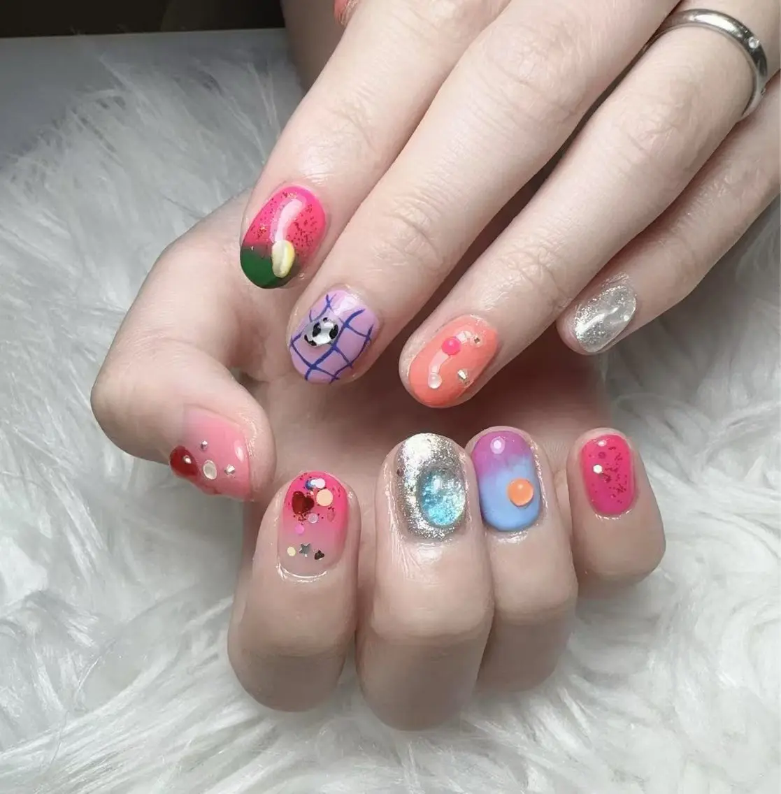 ネイル ハンドネイル &ME Mikoのネイルデザイン