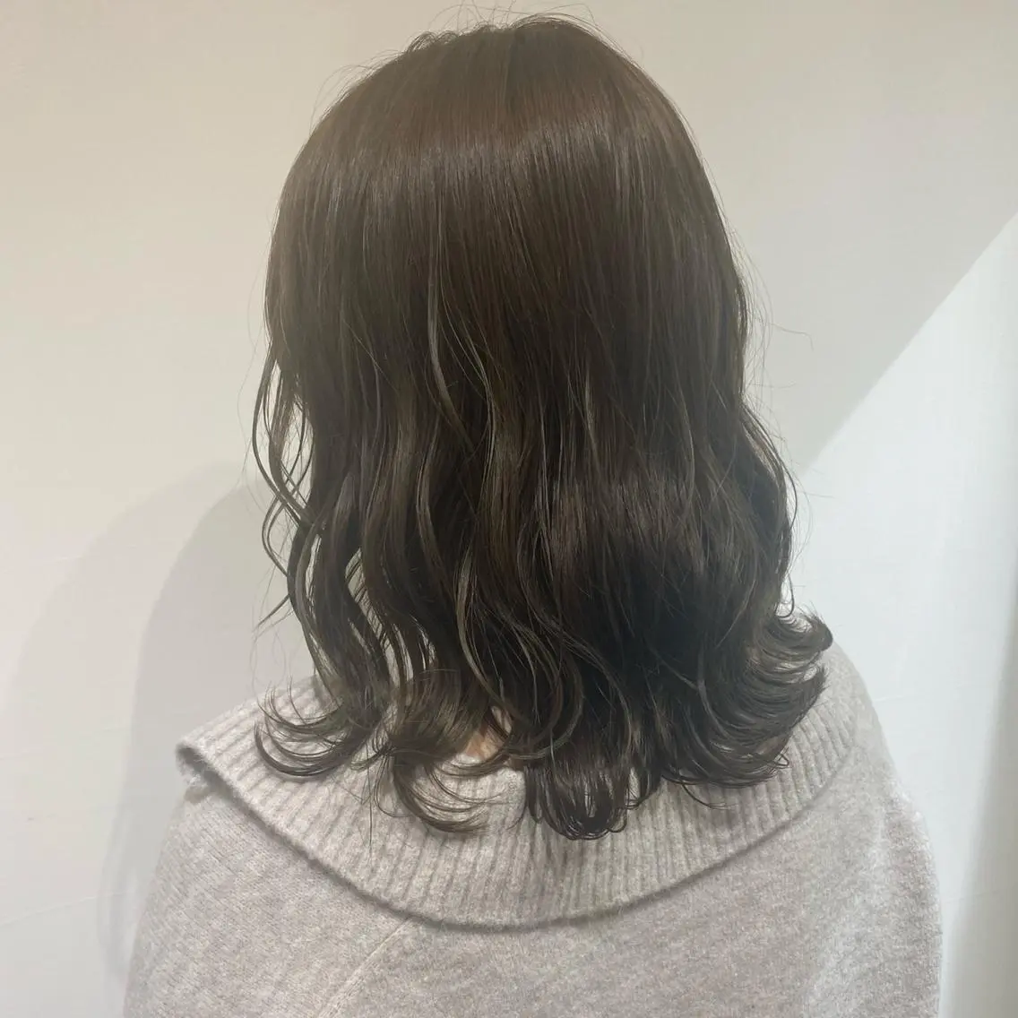 ミディアム カラー バレイヤージュ ブリーチ ブラウンカラー ケアブリーチ ダブルカラー ヘアカラー 韓国ヘア特化 💟 ララア 💟のヘアスタイル