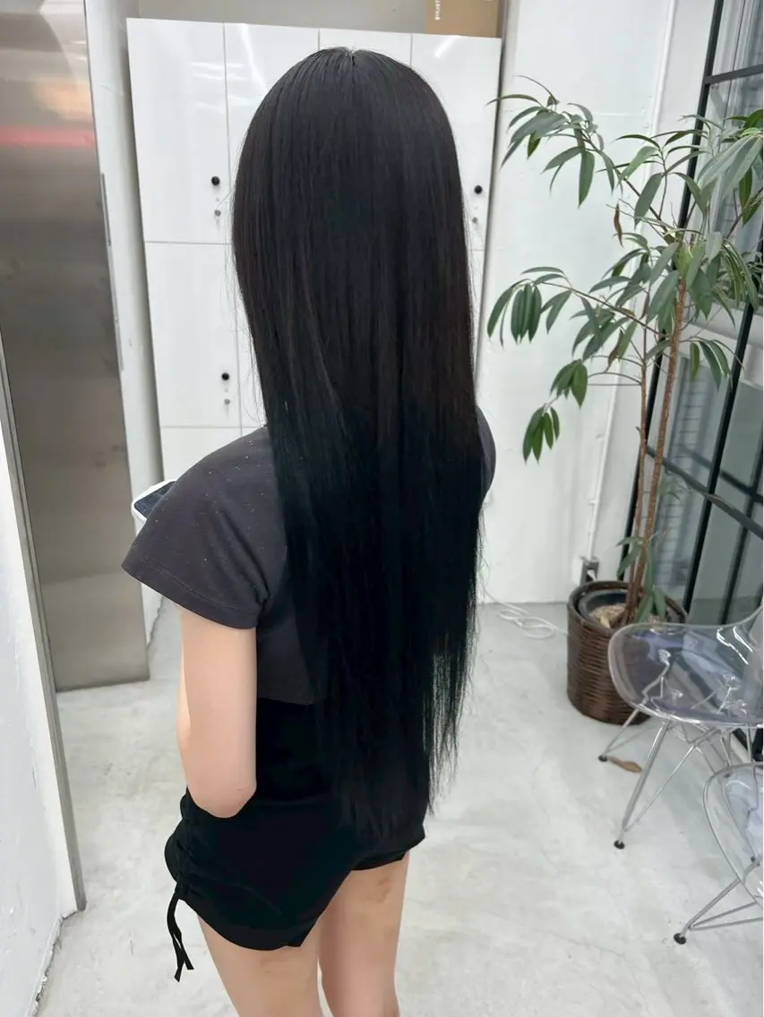 【ミニモ限定】就活・校則OK暗髪カラー🖤の写真