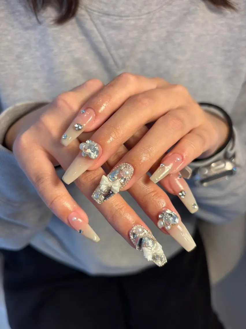 人気No.1✨🩷長さ出し10本＋持ち込みデザイン🩷の写真