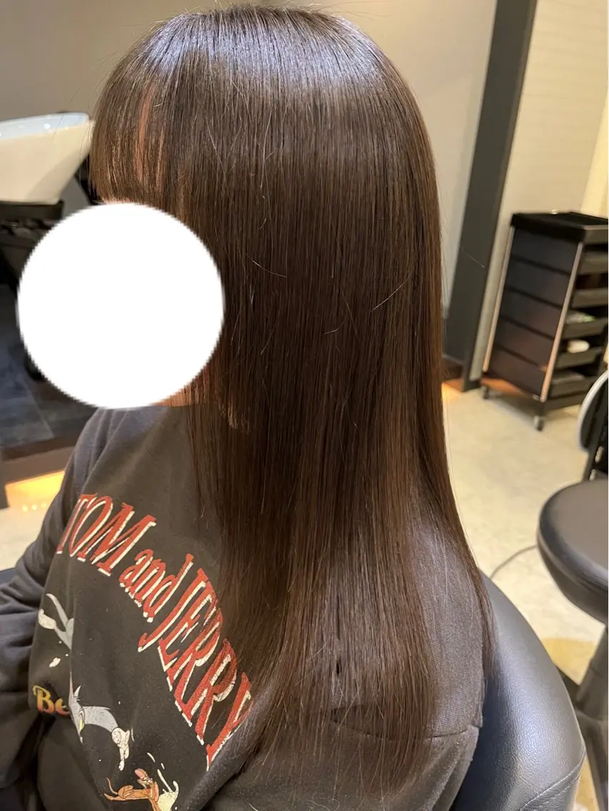 セミロング パーマ 山中 真紫のヘアスタイル