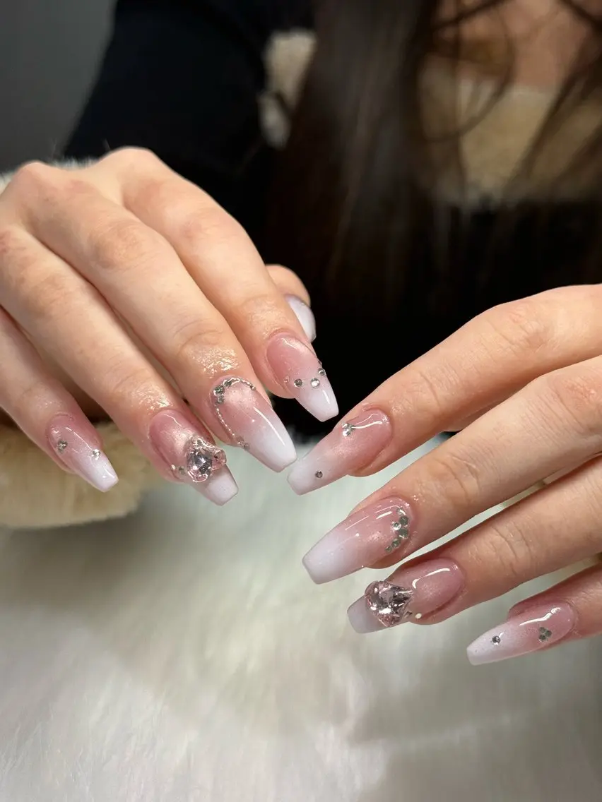 ネイル マグネットネイル ハンドネイル WOLTOKYO渋谷 yunaのネイルデザイン