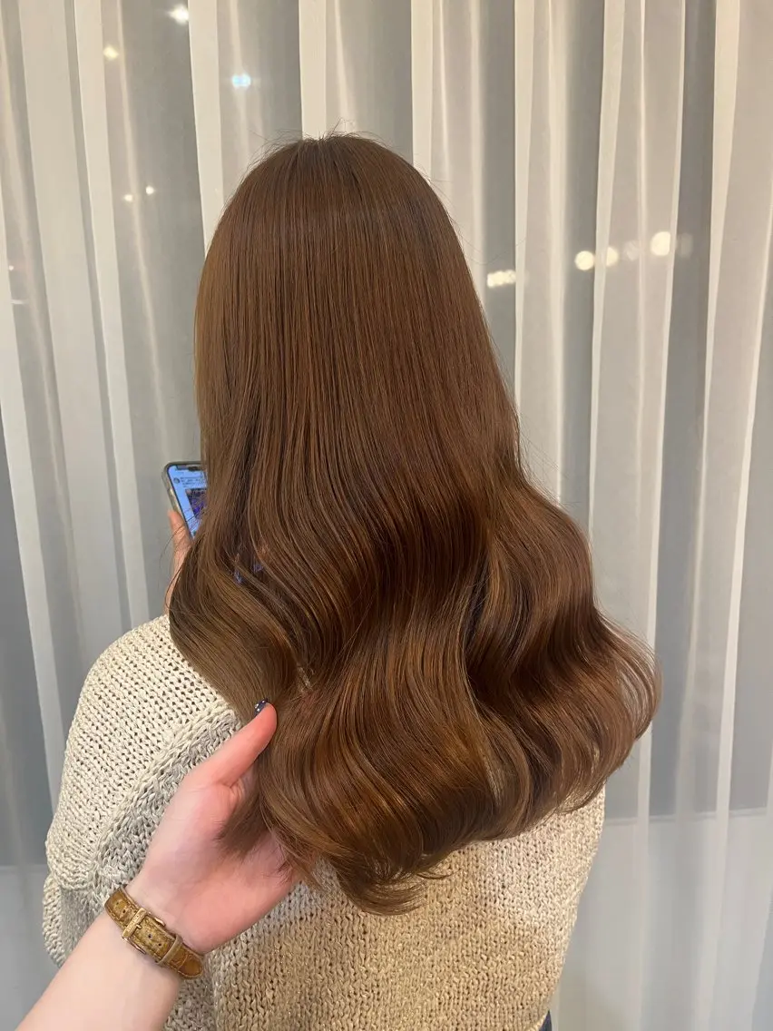 ロング カラー 美咲🤎 /艶カラー /ハイライトカラーのヘアスタイル