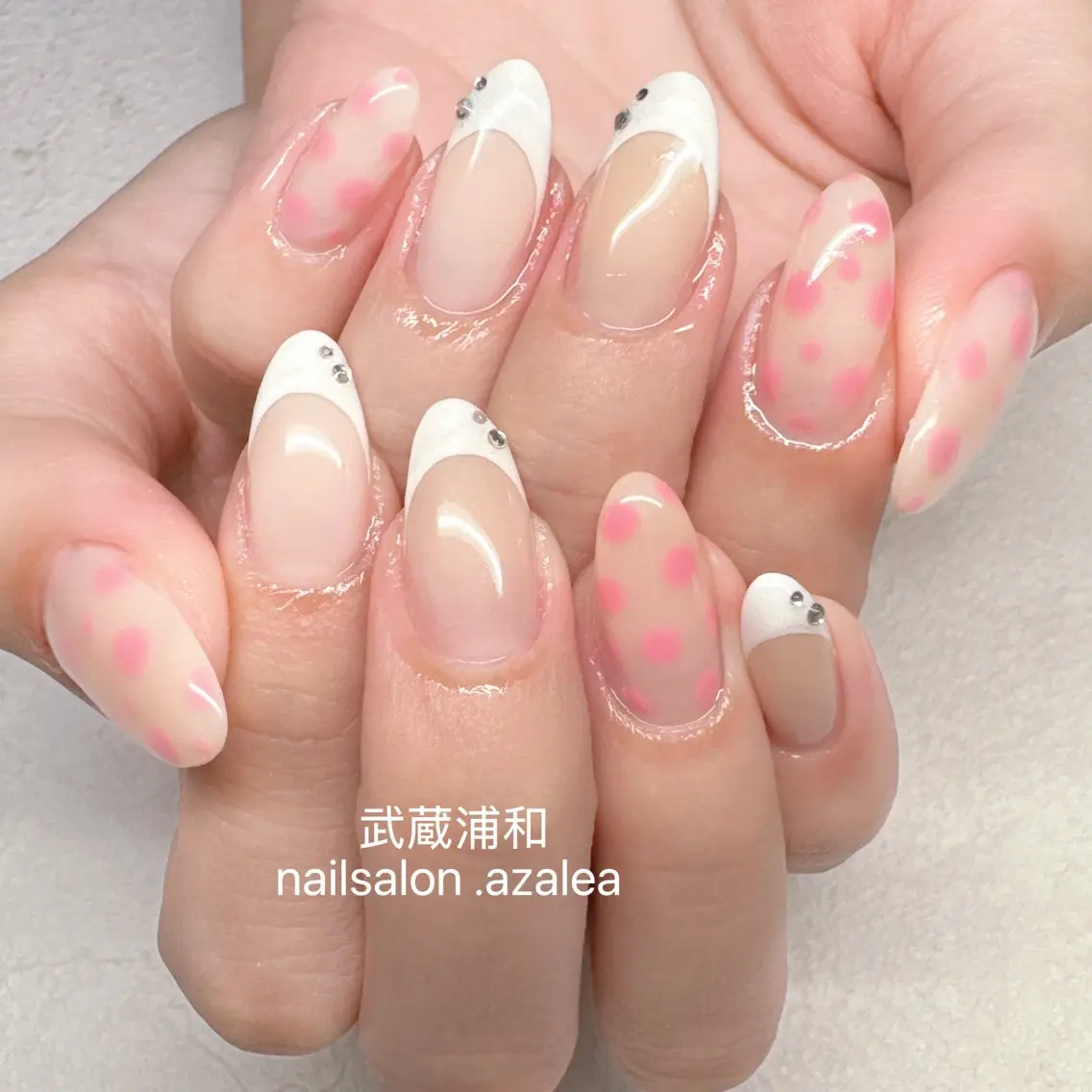 ネイル ハンドネイル R inのネイルデザイン