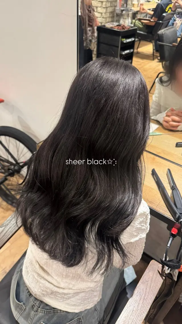 ロング カラー 黒髪 ケアカラー ヘアカラー トリートメント おくにし はなのヘアスタイル