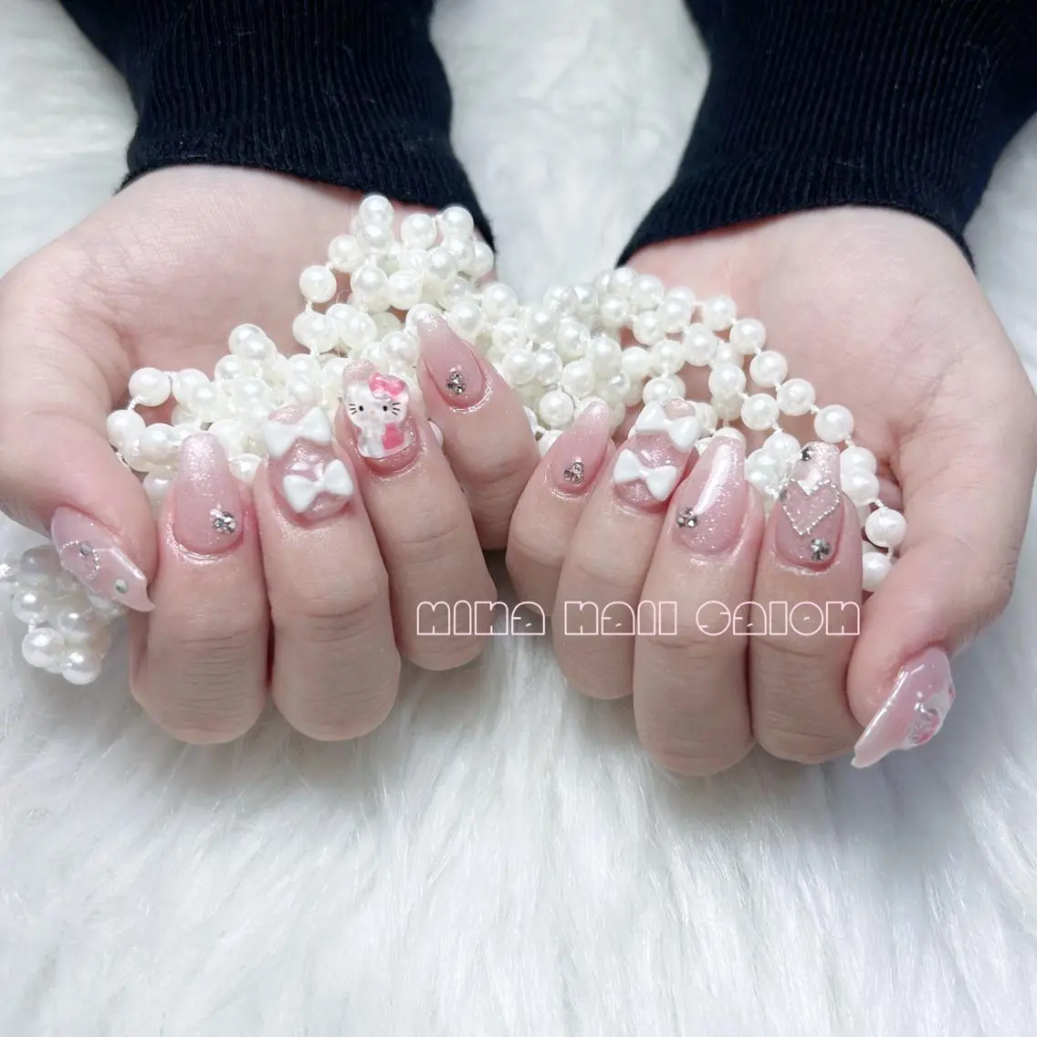 ネイル 🎀まゆ 🪽🐾のネイルデザイン