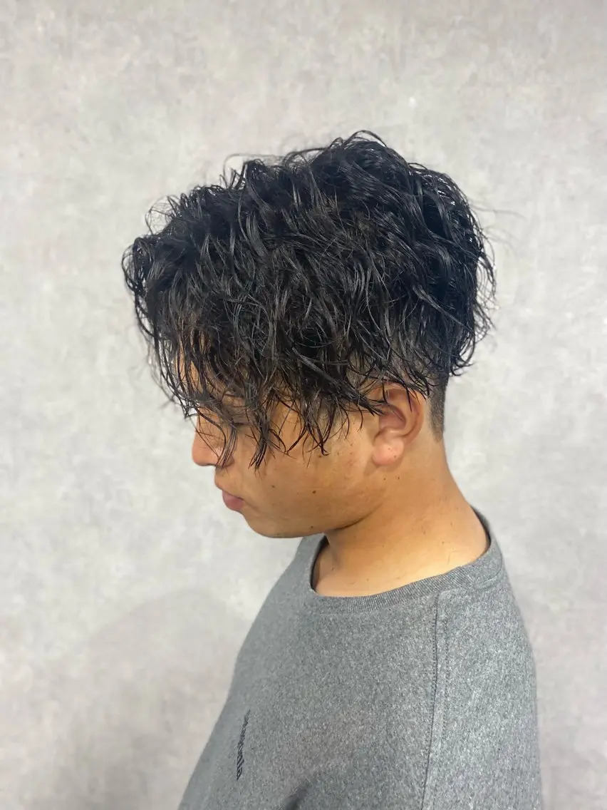 パーマ メンズ メンズパーマ 波巻きパーマ 武石 春音のヘアスタイル