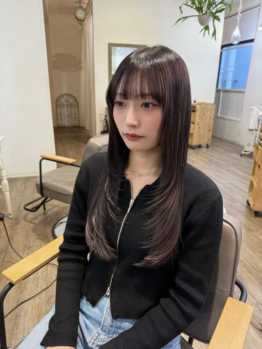 ロング カラー 透明感カラー ハイトーンカラー カット ヘアカラー ayaka‎/暖色/ レイヤーカット🩰のヘアスタイル