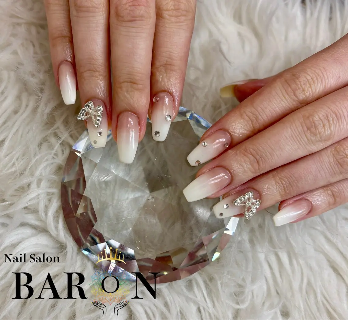 ネイル ハンドネイル BARON MIUのネイルデザイン