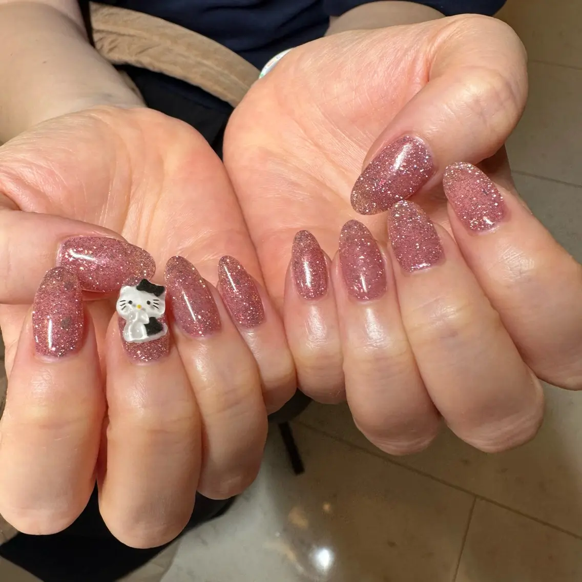 ネイル フラッシュネイル ハンドネイル More K.のネイルデザイン