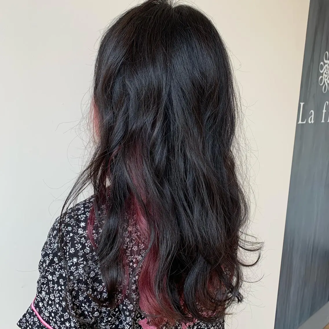 セミロング 福田 美波のヘアスタイル