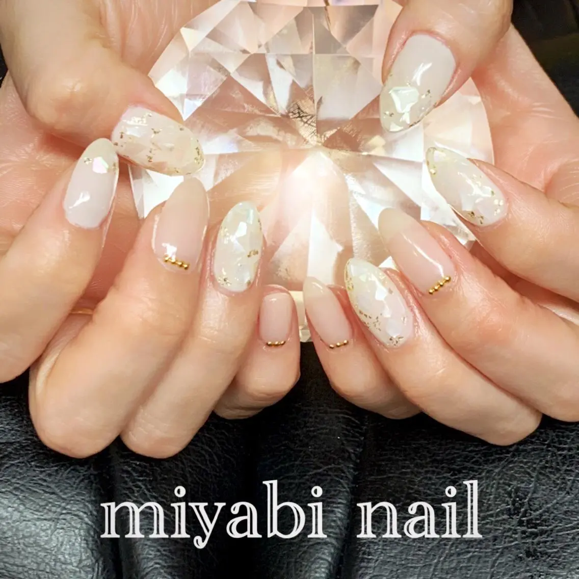ネイル ジェルネイル キラキラネイル 持ち込み ピンク ホワイト ハンドネイル miyabi nail 桂川駅近くのネイルデザイン