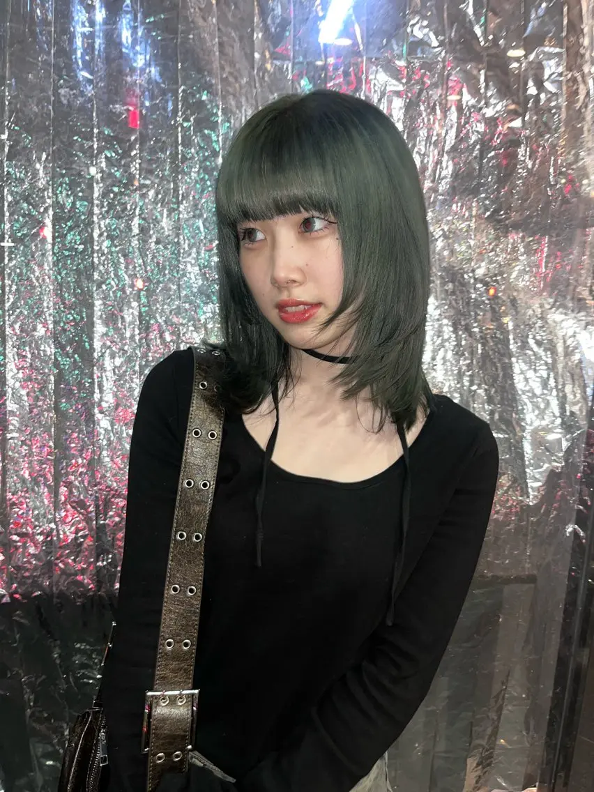 ミディアム ヘアカラー lot Kanau ハイトーン／デザインのヘアスタイル