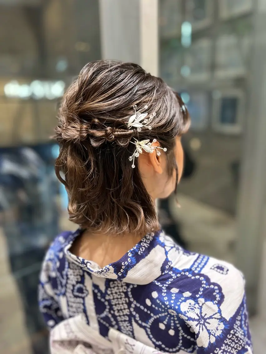 ショート ヘアアレンジ ボブ ヘアセット 土佐 彩純のヘアスタイル