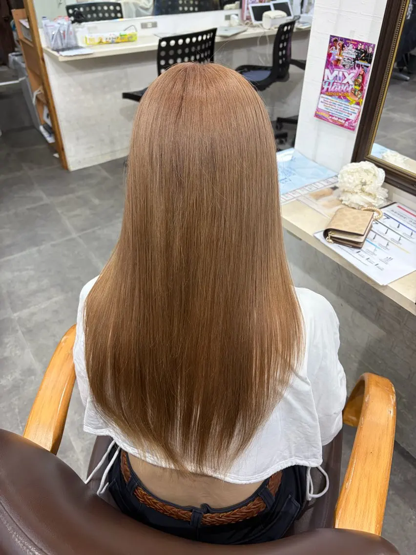 ロング ヘアカラー エクステ ⭐️U-topia ⭐️和泉田 りさ⭐️のヘアスタイル
