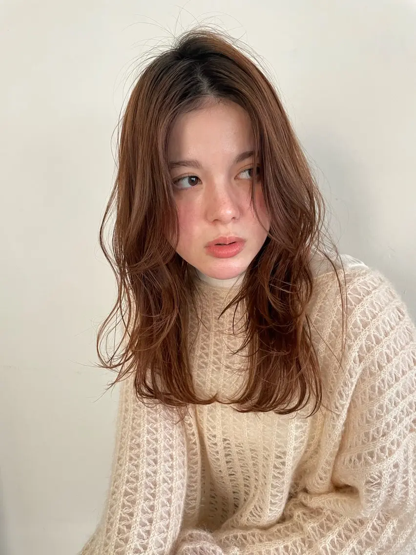 ミディアム カラー パーマ ヘアアレンジ ミディアムレイヤー 韓国風ヘア レイヤーカット カット トリートメント ヘッドスパ ヘアセット 一箭 恵梧/ロングヘアのヘアスタイル