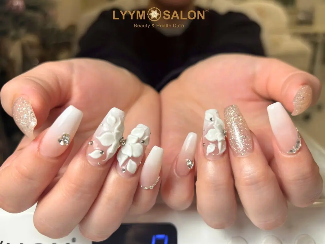 ネイル アートネイル ハンドネイル VAN NAIL 海老名展のネイルデザイン