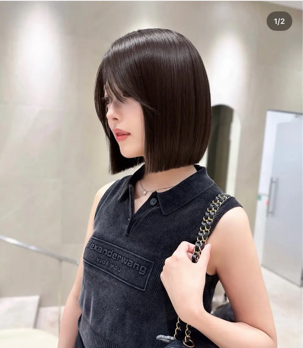 ショート 𝐜𝐨𝐚 𝐦𝐨𝐦𝐨𝐞のヘアスタイル