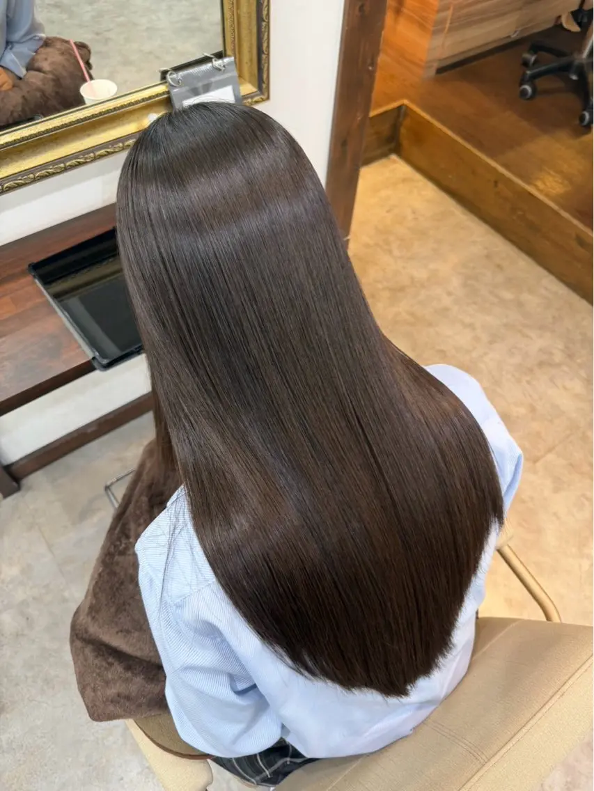 ロング しまぬき じゅねのヘアスタイル