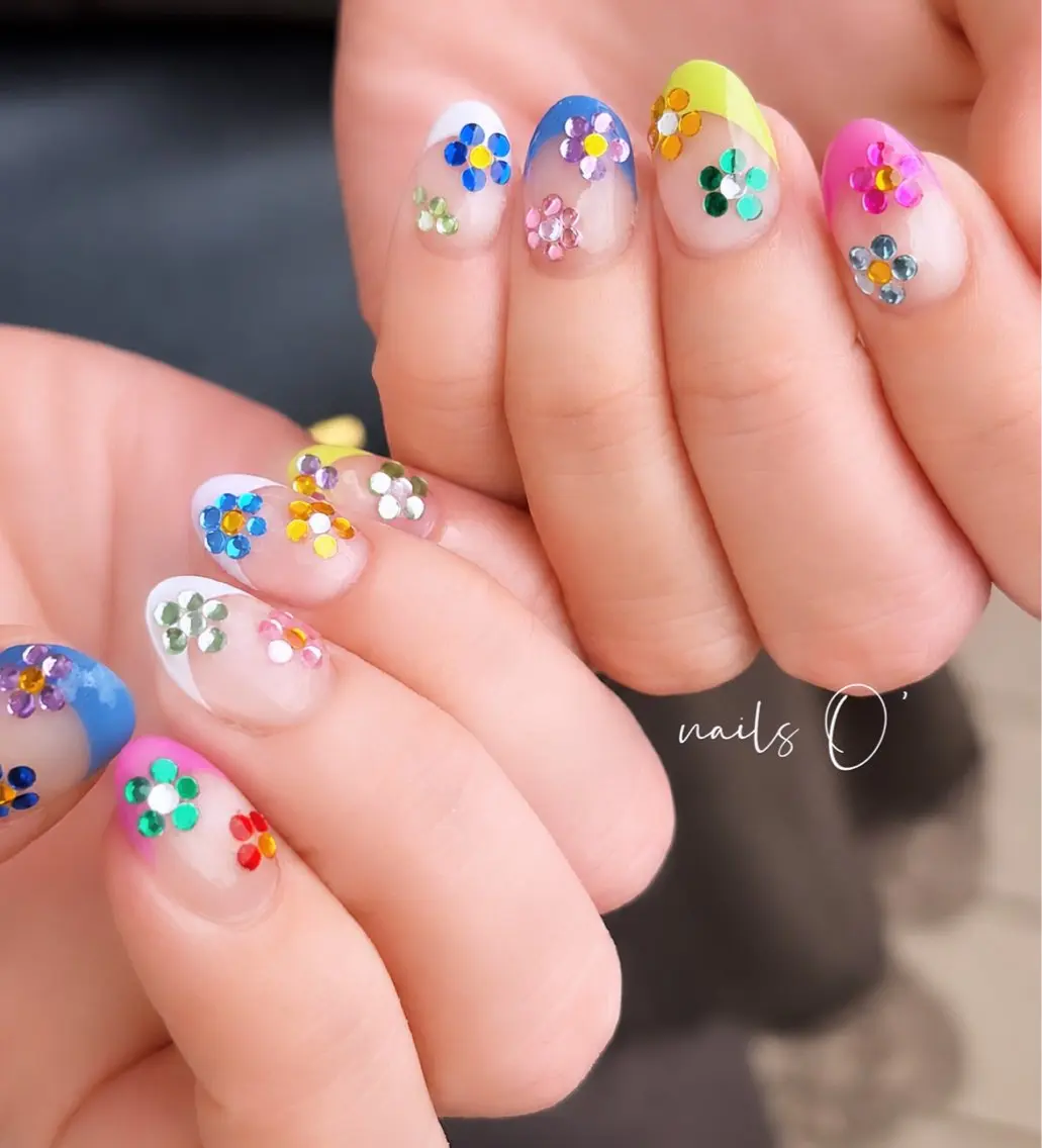 ネイル 大人可愛いネイル🎗 Hinaのネイルデザイン