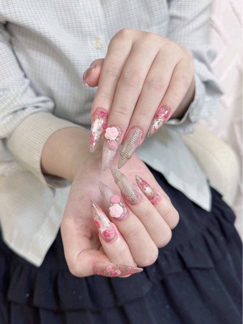 ネイル ハンドネイル HANA 長さだしのネイルデザイン