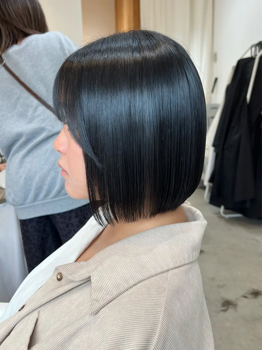 ショート ボブ カット un ジュリアのヘアスタイル