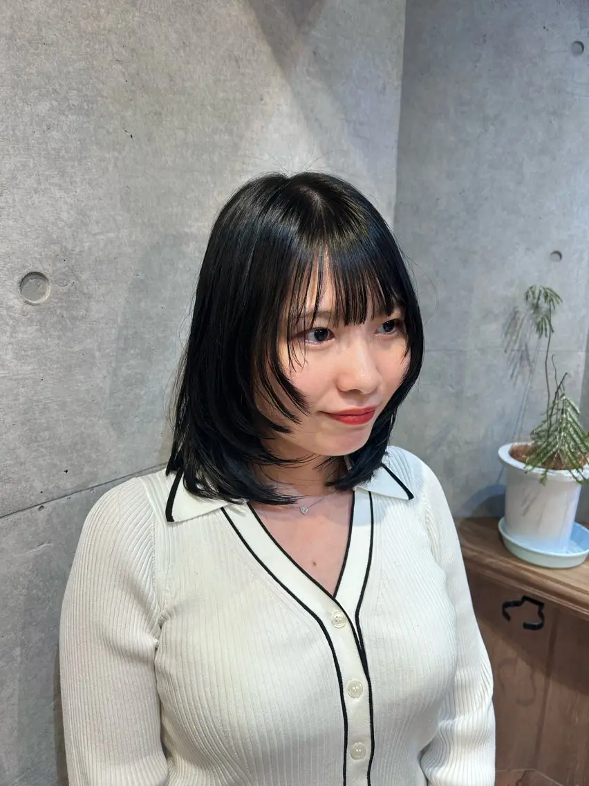 ミディアム カット ヘアカラー トリートメント 頭浸浴スパ/艶カラー 🌼Hime🌼のヘアスタイル