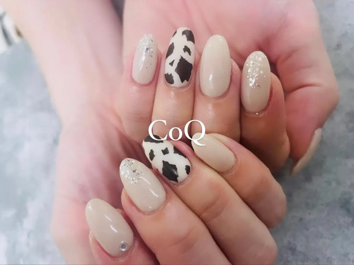ネイル ストーンネイル nail salon Aymのネイルデザイン