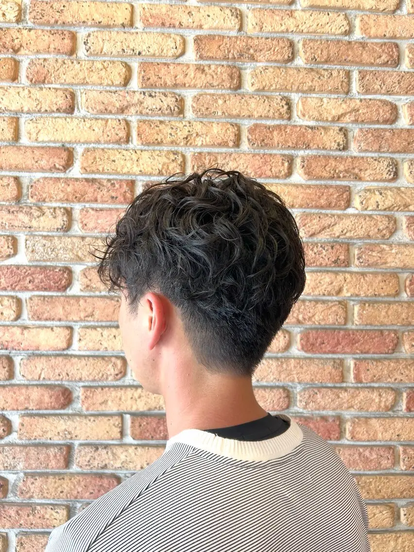 メンズ カット 加茂野 緑のヘアスタイル