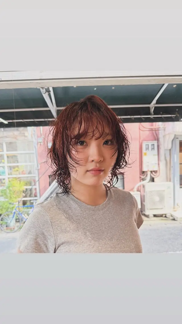 ミディアム カラー パーマ カット ヘアカラー トリートメント 高橋 充輝のヘアスタイル