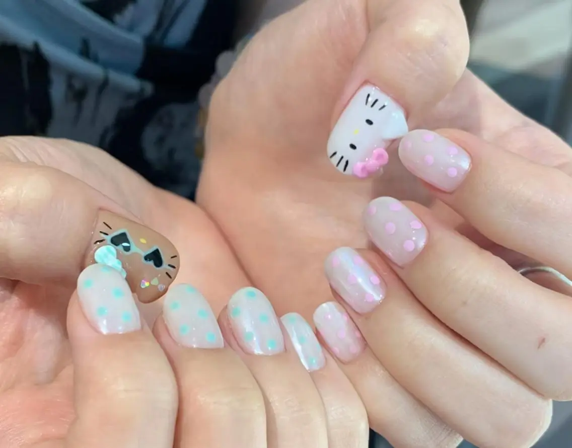 ネイル ハンドネイル ハンドケア 🍑 momo_nailのネイルデザイン