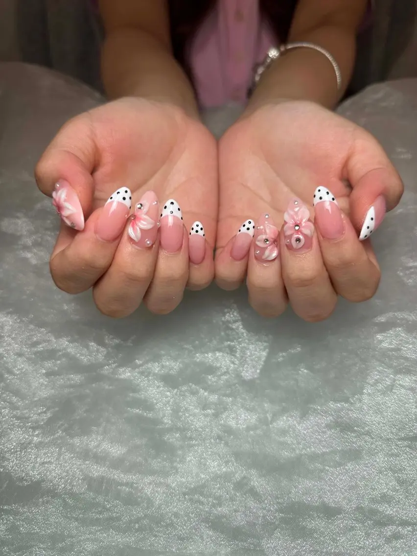 ネイル ハンドネイル MAY NAIL salon高田馬場のネイルデザイン