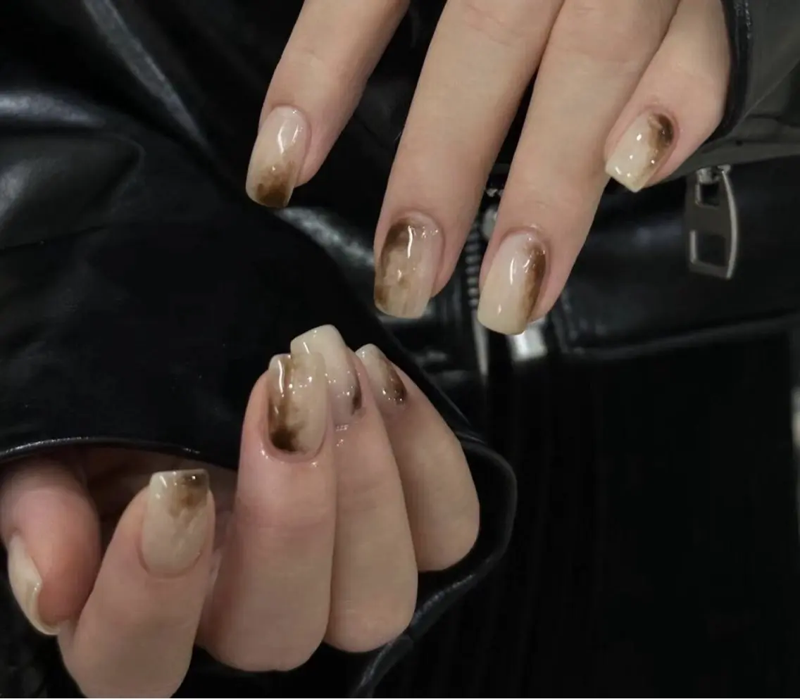 ネイル ハンドネイル in.nail-- 🐈‍⬛riのネイルデザイン