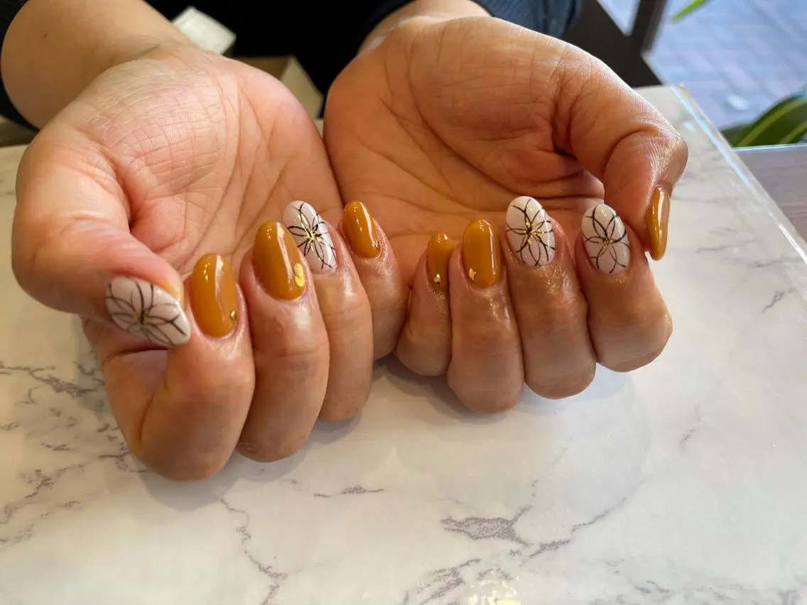 ネイル ハンドネイル NAIL Alaia SHIORIのネイルデザイン