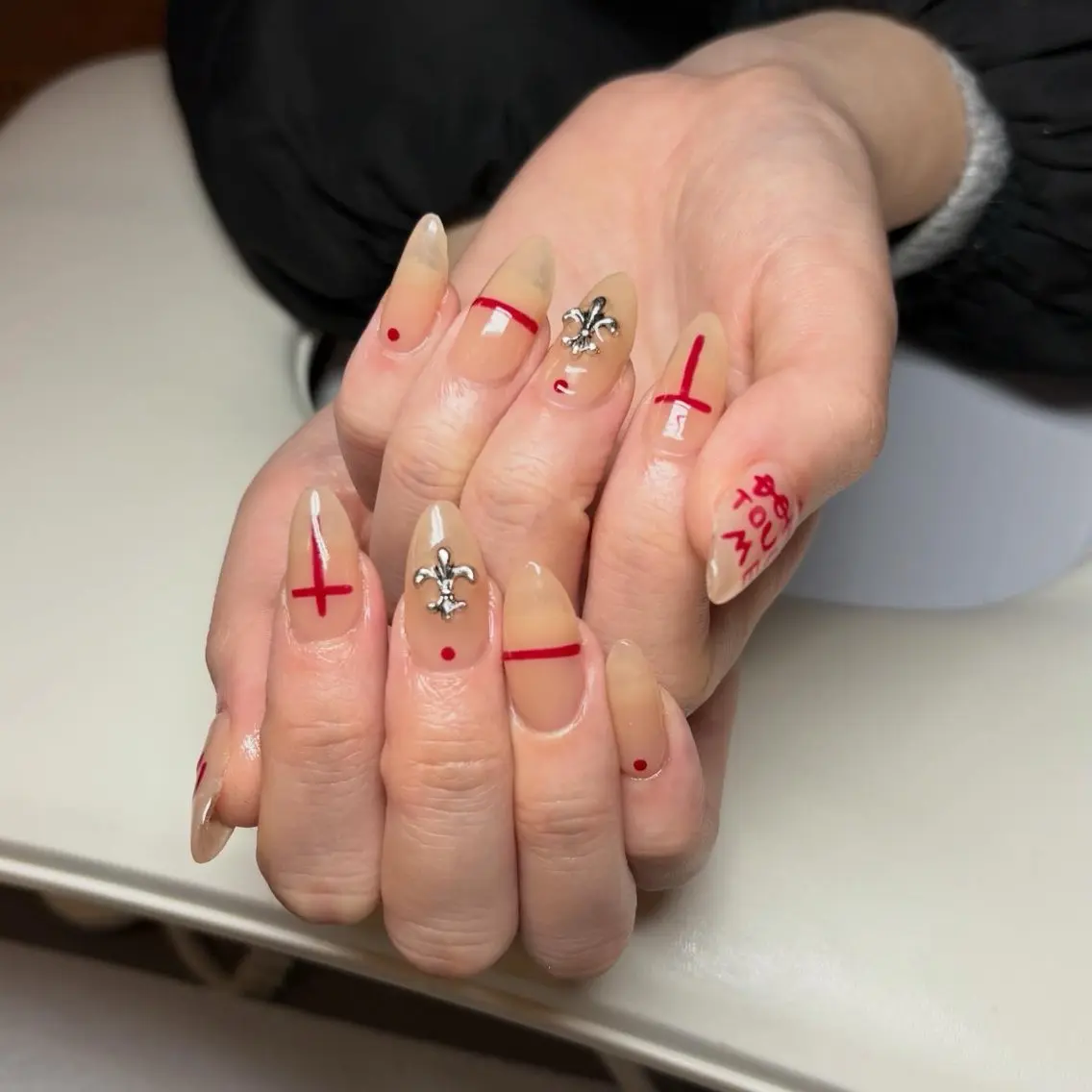 ネイル シンプルネイル Lily Nailのネイルデザイン