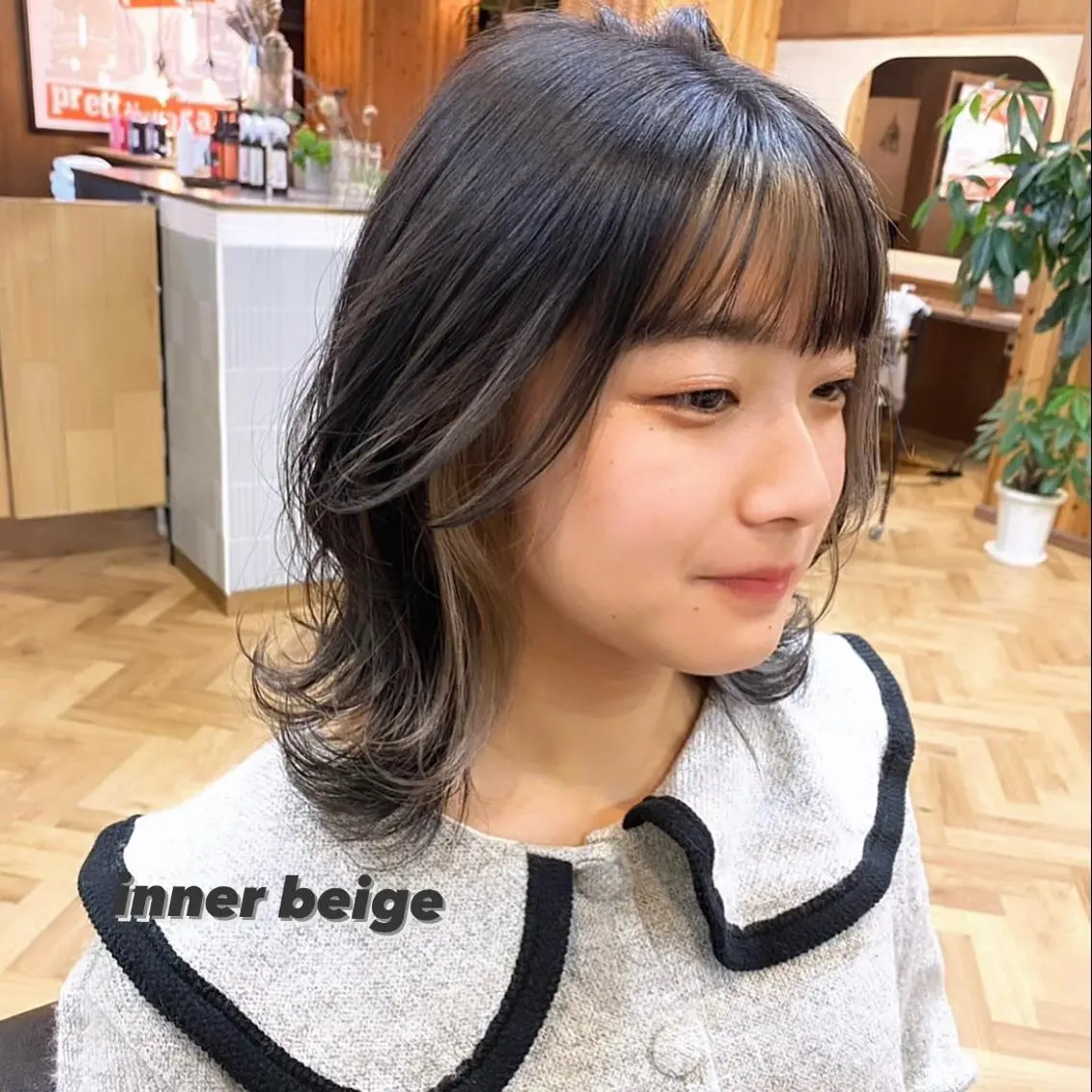 ミディアム カラー 前川 朋香のヘアスタイル