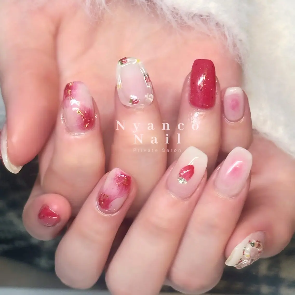 ネイル チークネイル ジェルネイル ピンク ぷっくりネイル 赤色 Nyanco Nailのネイルデザイン