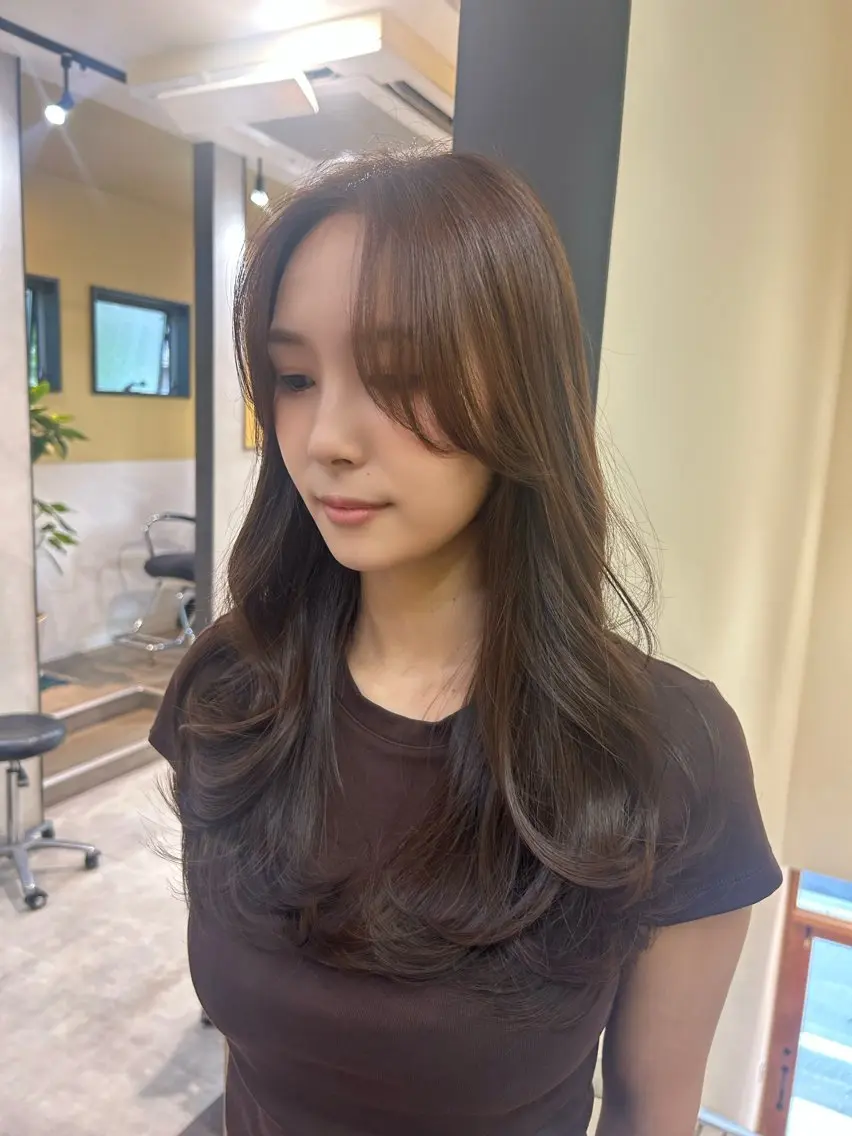 ロング カラー ベージュカラー ブリーチ ブリーチなしカラー カット ヘアカラー トリートメント hub hair レイヤー/透明感のヘアスタイル