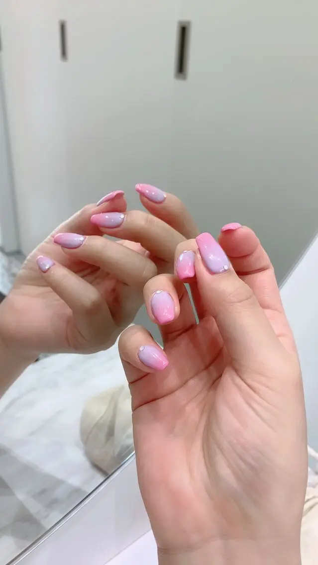 ネイル 持ち込み Charme. NOBUKOのネイルデザイン