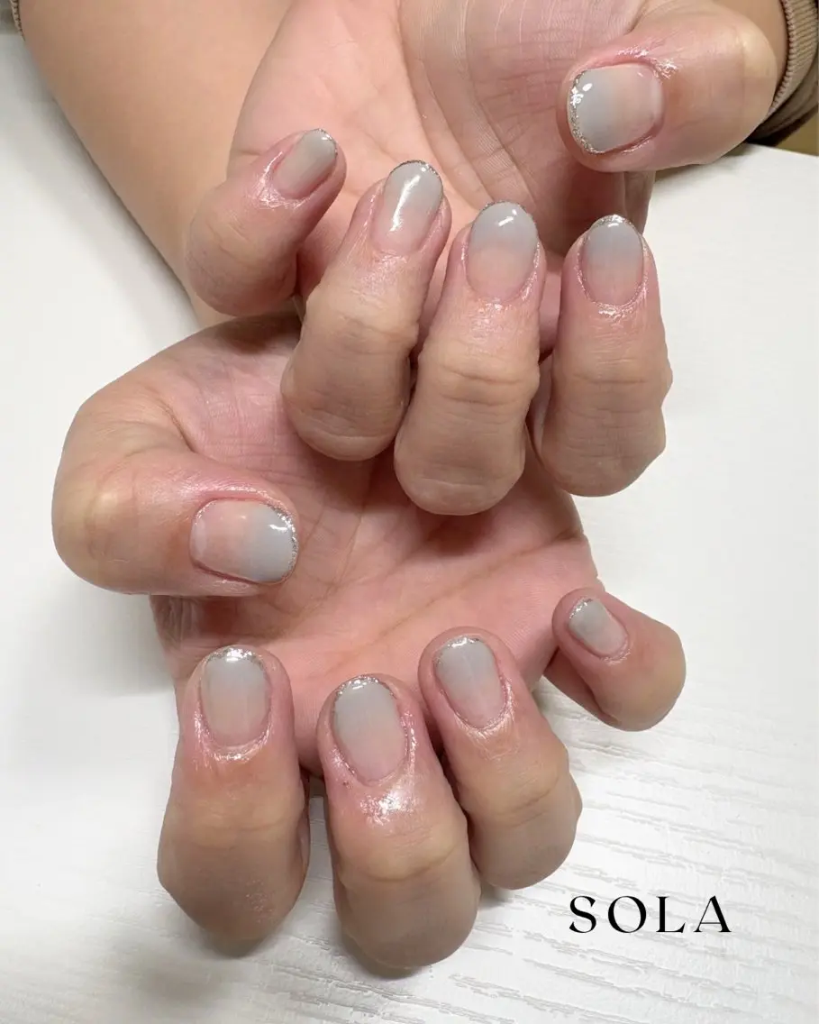 ネイル フレンチネイル グラデーション ラメ(グリッター) 春ネイル ハンドネイル ほそかわ さき-SOLAのネイルデザイン